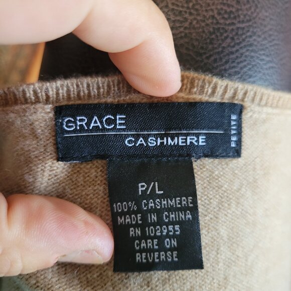 Grace Cashmere Camel V-neck Sweater Size L - Picture 5 of 5